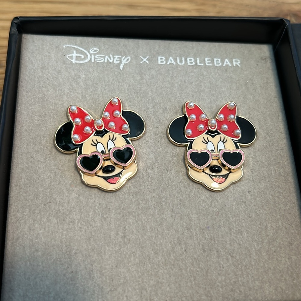 Disney x Baublebar Minnie Mouse earrings NWT